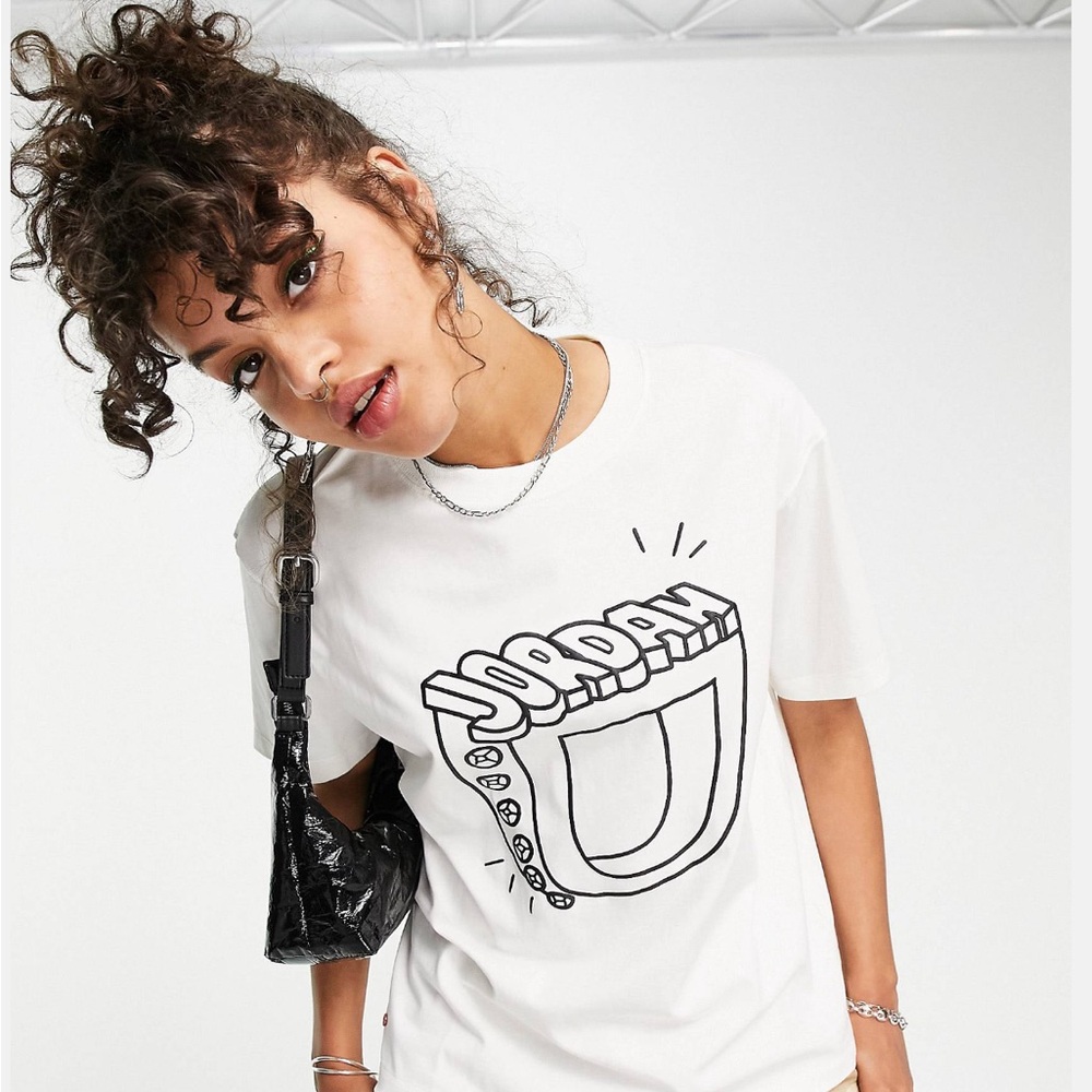 Nike Air Jordan Essential Ring Tee [LIKE NEW]